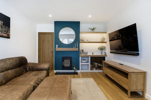 Photo 11- click for photo gallery